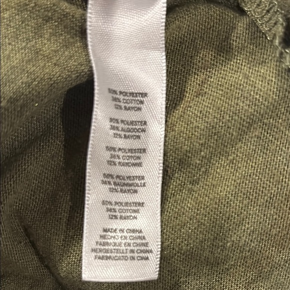 Casual Camouflage & Grey Raglan Sleeve Top (Size Small) - Picture 5 of 5